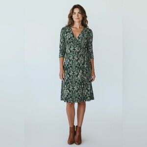 NEW, Anne Klein, Patterned Wrap Dress, Size 14, Green, Black, Pink